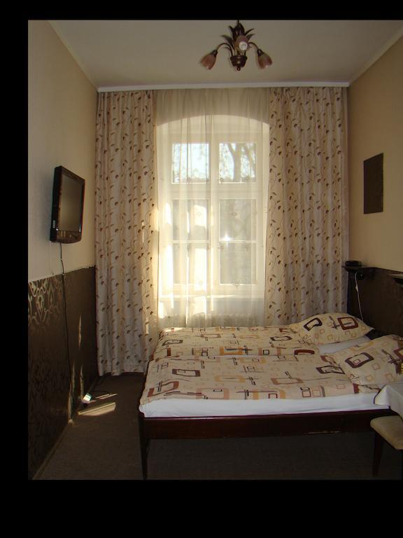 Hotel Polonia Namysłów Camera foto